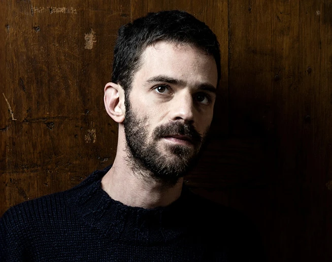 Photo de Adam Laloum © Julien Benhamou, Harmonia mundi