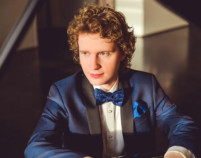 photo de  Nikolay Khozyainov © Marie Staggat